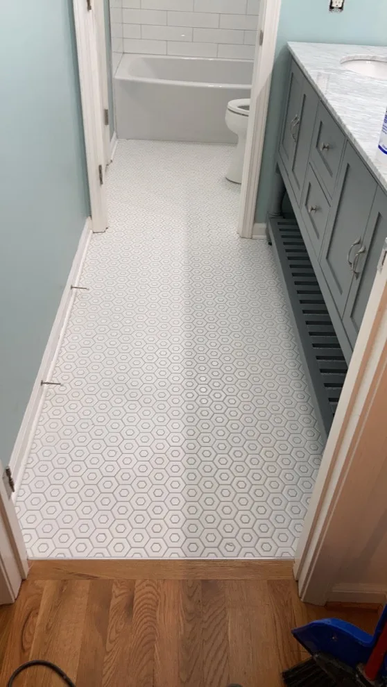 Custom Tile And Remodeling. - Photo 11