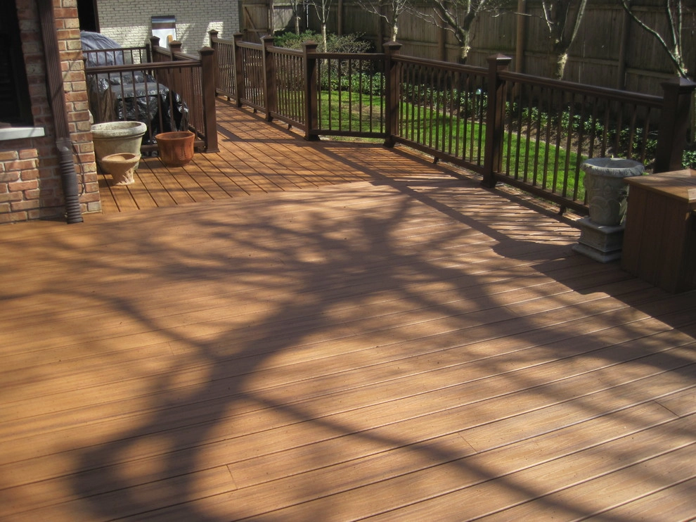 Rooftop, Patio, Backyard and Pool Decks by Anne Roberts Gardens, Inc. - Photo 15