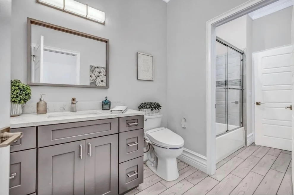 Home Solutions - Photo 8