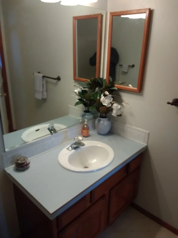 Floor-to-ceiling tiled bathroom by Fix Spokane - Photo 6