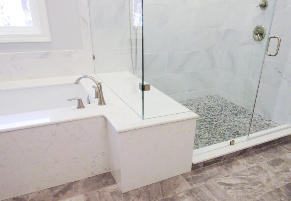 Restrooms by Lipford Construction Inc - Photo 7