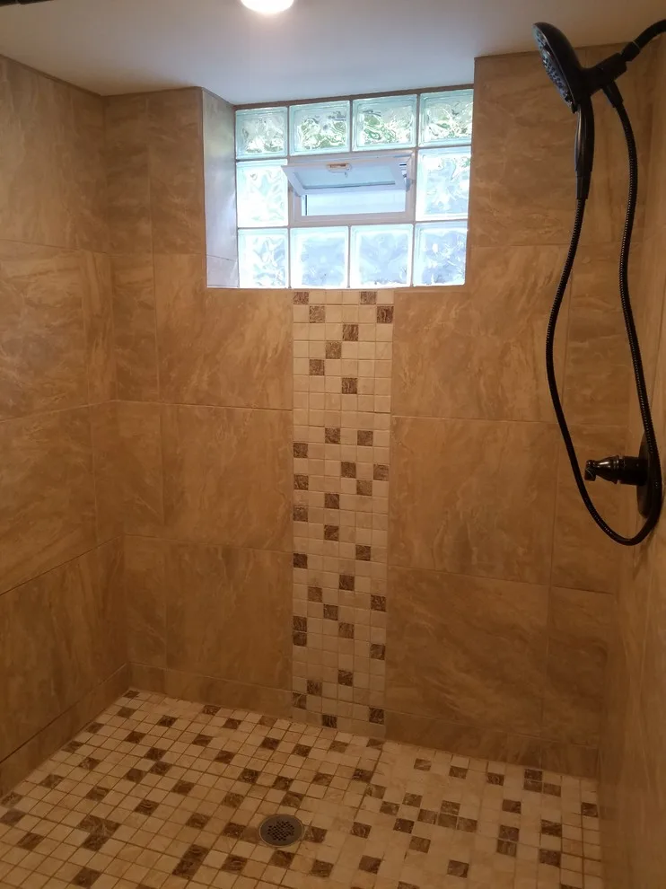 Emally's Construction - Photo 12