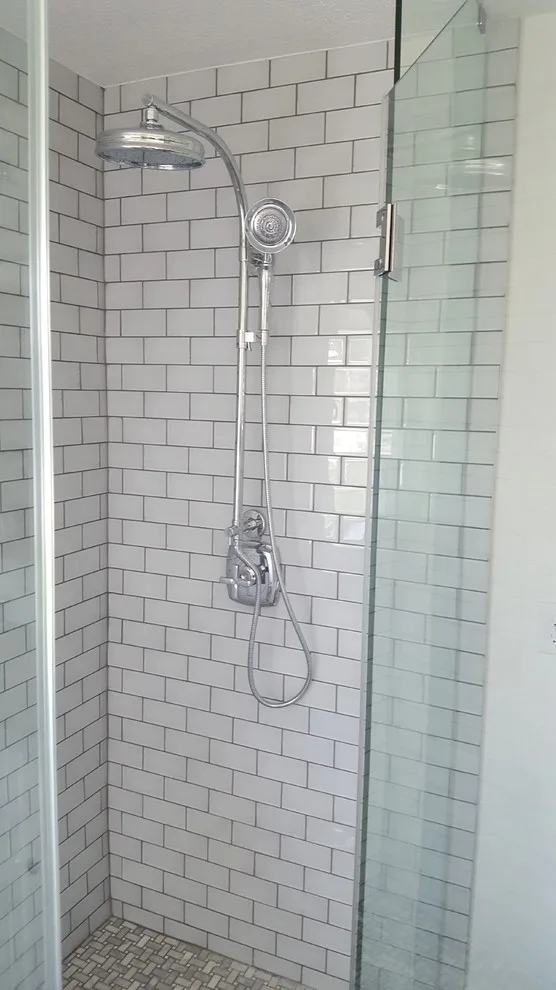 Restrooms by Matthew Ray Homes, Inc. - Photo 25