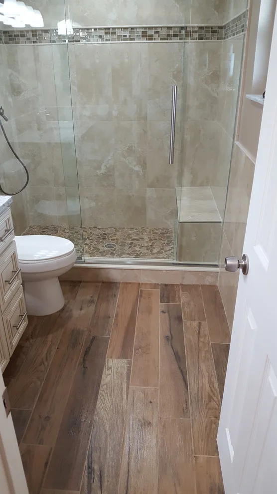 Restrooms by Matthew Ray Homes, Inc. - Photo 23