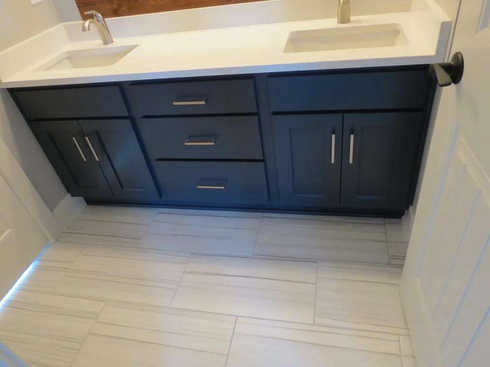 Restrooms by Lincoln Cabinet - Photo 11