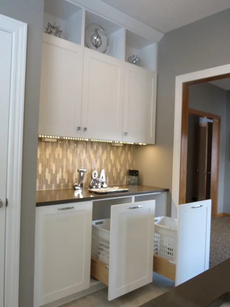 Restrooms by Lincoln Cabinet - Photo 21
