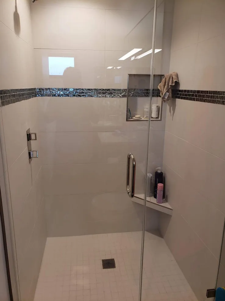 Restrooms by Bluejay Nest Construction Inc. - Photo 19