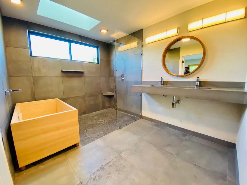 Restrooms by Bluejay Nest Construction Inc. - Photo 26
