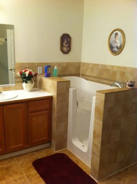 Restrooms by Tramco Kitchen And Bath - Photo 13