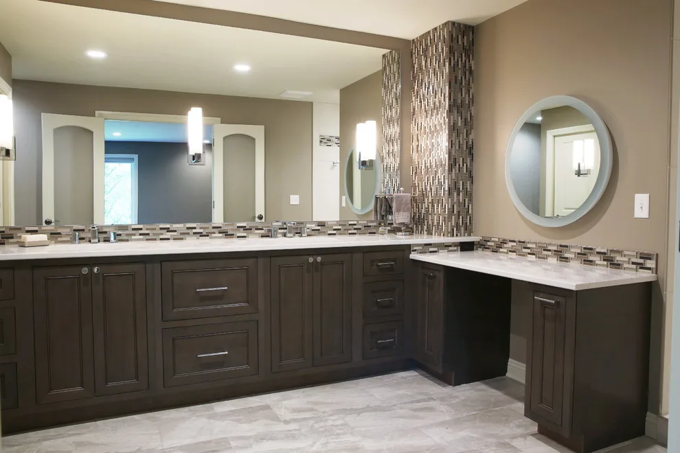 Restrooms by CS Kitchen & Bath Studio - Photo 13