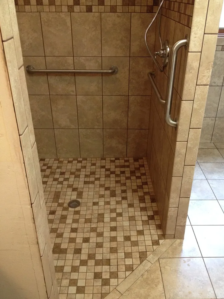 Modern Open Niche Shower by Phoenix Home Solutions, LLC - Photo 3