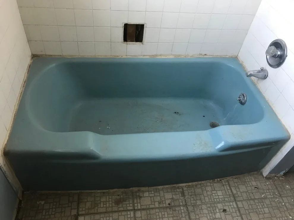 Bath and Tile Restoration by PK's Fine Finishing & Painting - Photo 9