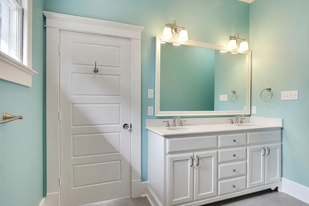 Baton Rouge Bedroom and Bathroom Renovation by Spencer's Contracting LLC - Photo 5