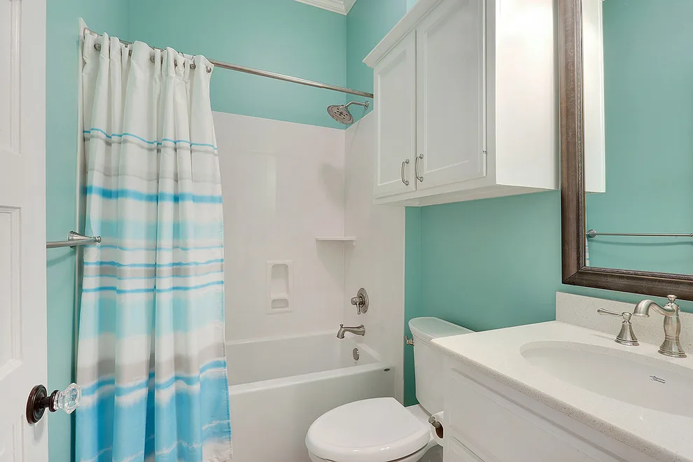 Baton Rouge Bedroom and Bathroom Renovation by Spencer's Contracting LLC - Photo 6