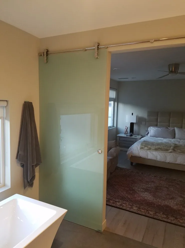 Ideal Mirror And Glass Inc - Photo 8
