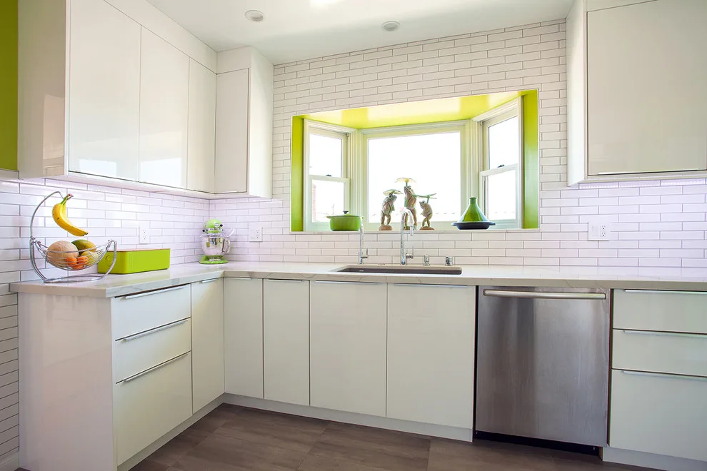 Stunning Kitchen in Hermosa Beach by Flat Rate Remodeling, Inc. - Photo 2