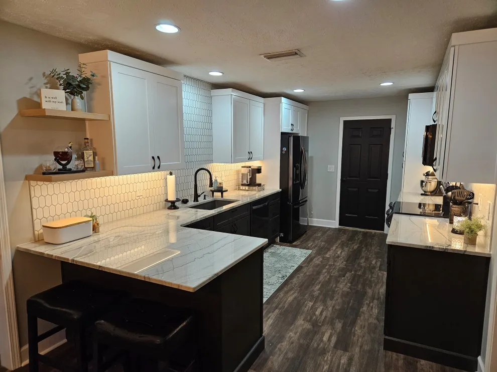 Stunning Kitchen Renovation Featuring New Two-Tone Cabinet Colors by Kitchen Solvers Of Spring Hill - Photo 4