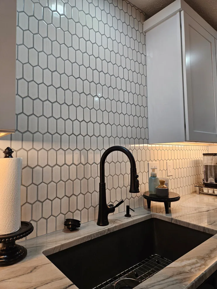 Stunning Kitchen Renovation Featuring New Two-Tone Cabinet Colors by Kitchen Solvers Of Spring Hill - Photo 10