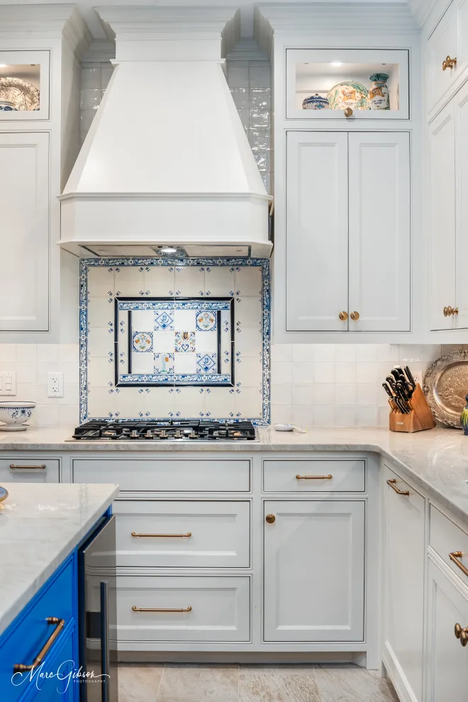 Stunning Kitchen with Lovely Background by Woodshapers - Photo 15