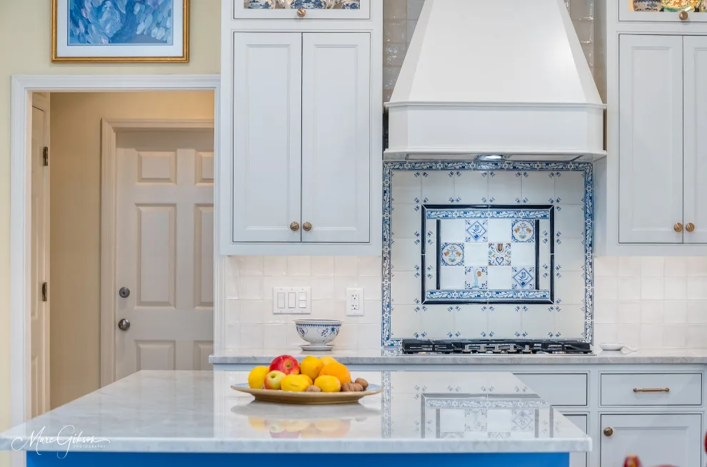 Stunning Kitchen with Lovely Background by Woodshapers - Photo 19
