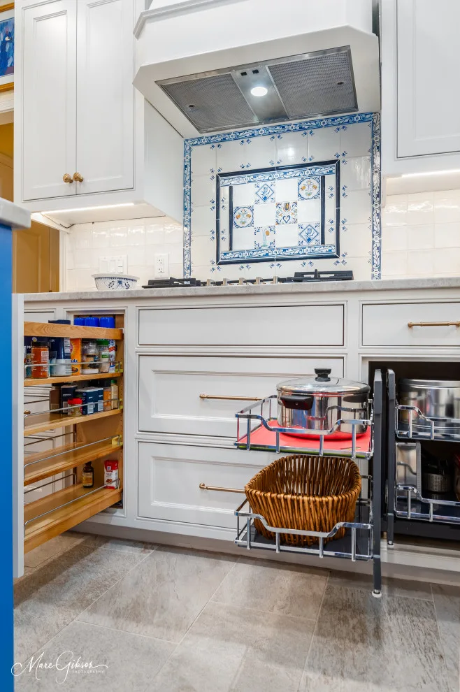 Stunning Kitchen with Lovely Background by Woodshapers - Photo 5