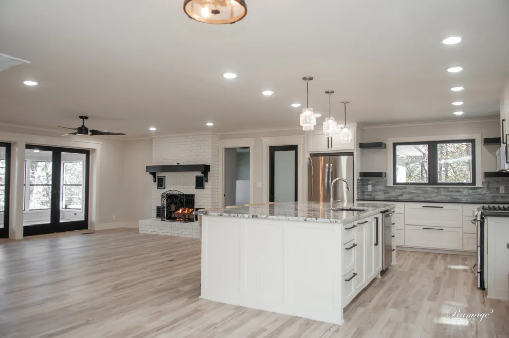Beaver Lake House Renovation by CMI Construction - Photo 38