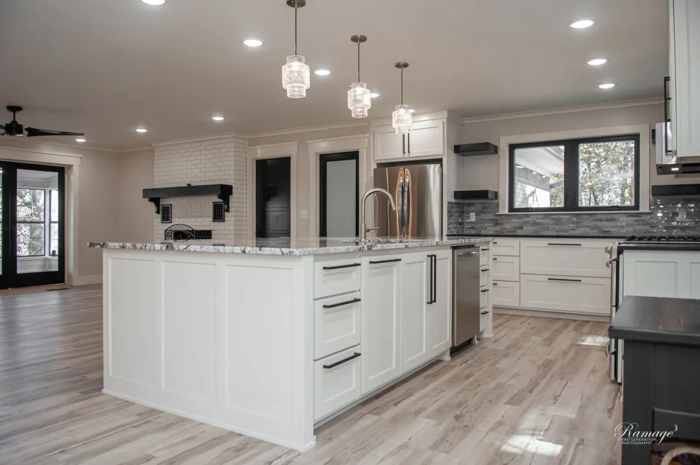Beaver Lake House Renovation by CMI Construction - Photo 22