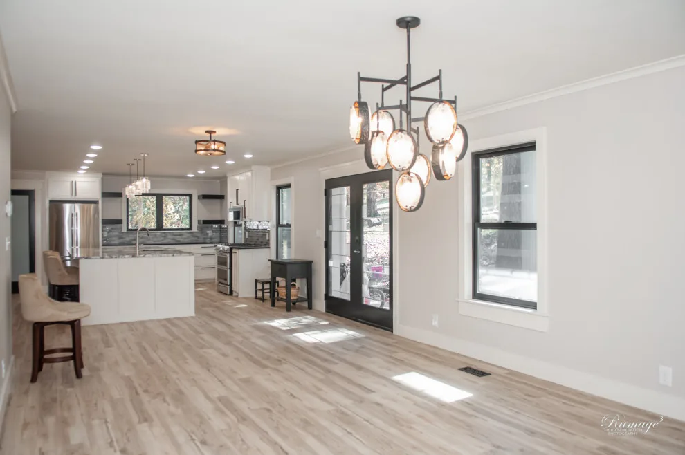 Beaver Lake House Renovation by CMI Construction - Photo 10