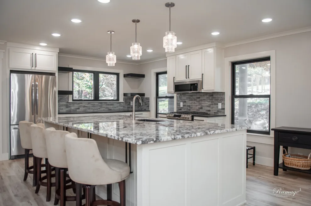 Beaver Lake House Renovation by CMI Construction - Photo 27