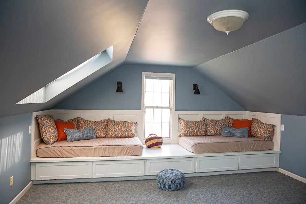 Custom Built-Ins for Bungalow Bedroom by D.A. Home Improvement - Photo 2