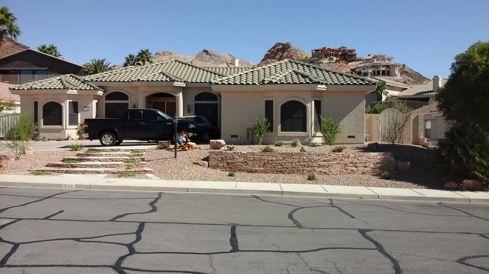 Front Yard Remodels by Mauri Landscapes - Photo 3
