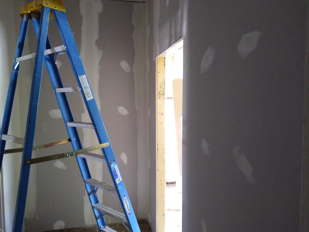 Bedroom and Hallway Renovation by Scott Bierly - Photo 7