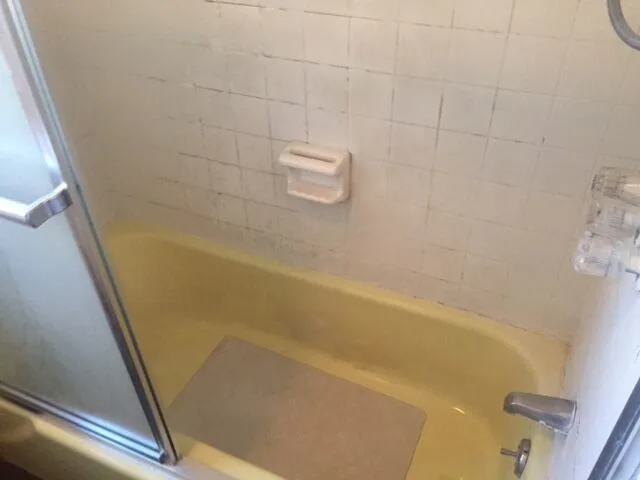 Country Gentlemen Kitchen & Bathroom Remodeling - Photo 12