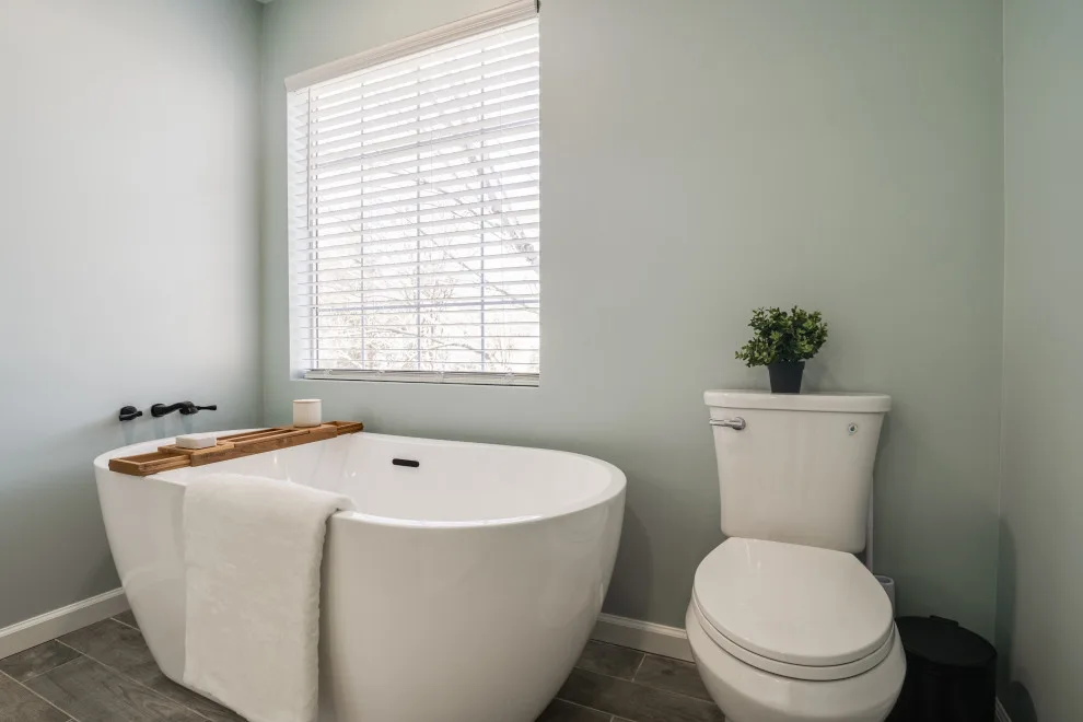Bickham Lane Restroom by DGK Design + Build - Photo 5