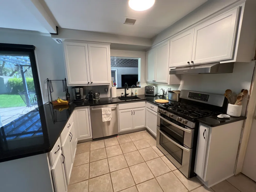 Commerce Cabinet Refinishing by Kitchen Tune-Up Novi, MI - Photo 5