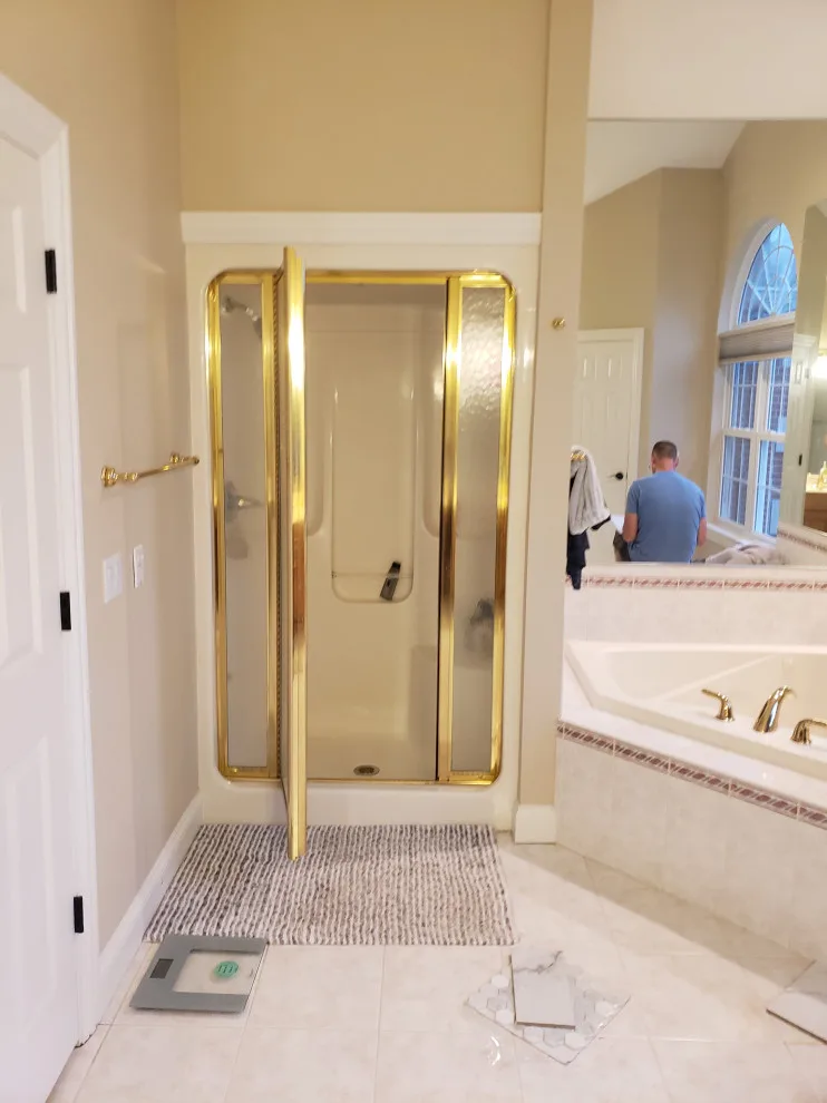 Marble Luxury Bathroom by Peoria Tile And Carpenters - Photo 2
