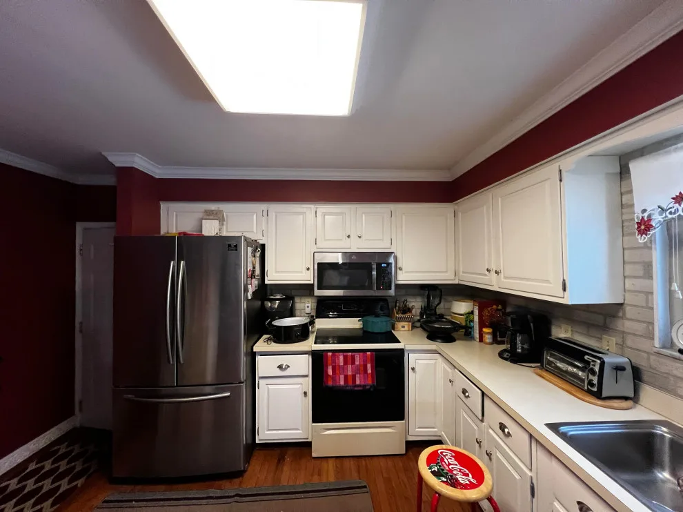 Clarkston Unveiled by Kitchen Tune-Up Novi, MI - Photo 2