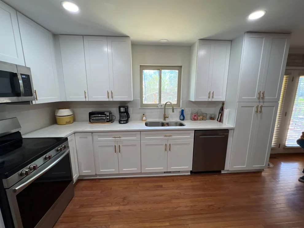 Clarkston Unveiled by Kitchen Tune-Up Novi, MI - Photo 3