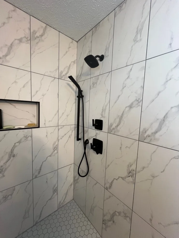 Grandpoint Main Bathroom Renovation by Anna Kennedy With MBS Interiors - Photo 8