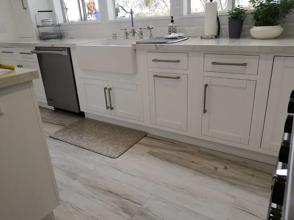 Beverly Glen Kitchen Remodeling by California Kitchen Gallery - Photo 3