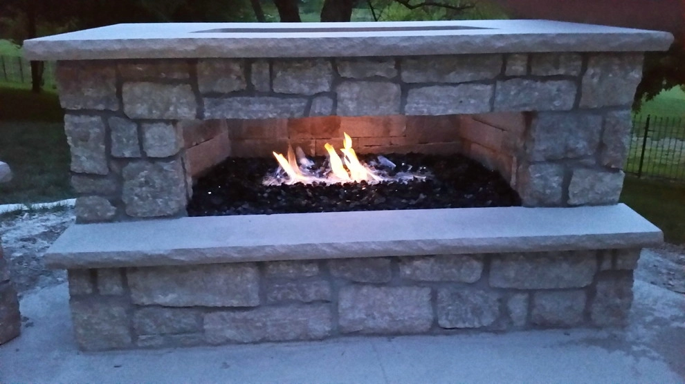 Outdoor Fireplaces, Fire Pits and Fire Features by Maverick Landscaping, Porch And Patio - Photo 4