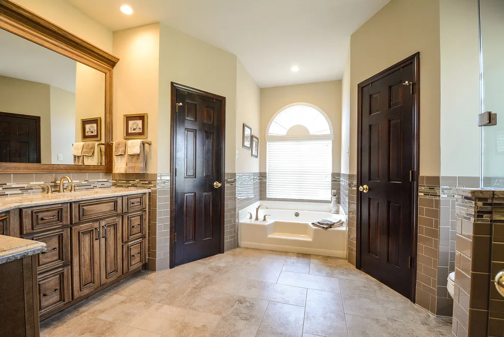 Belle Meadows Primary Bathroom by Home Run Remodeling & Construction, Inc. - Photo 4