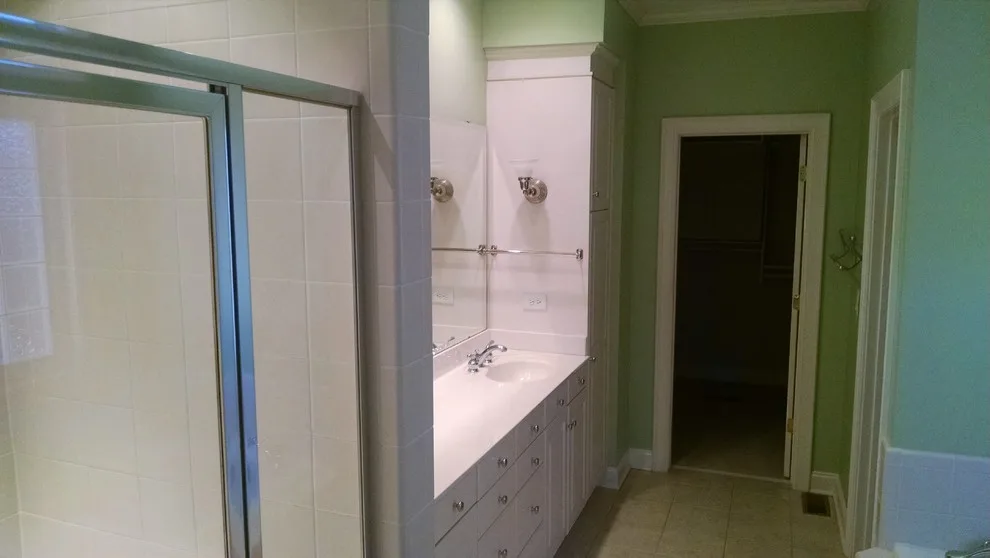 Belmont Primary Bathroom by Detailed Interiors Inc. - Photo 10