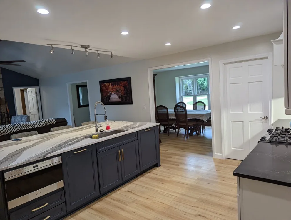 7 Day Kitchens - Photo 2