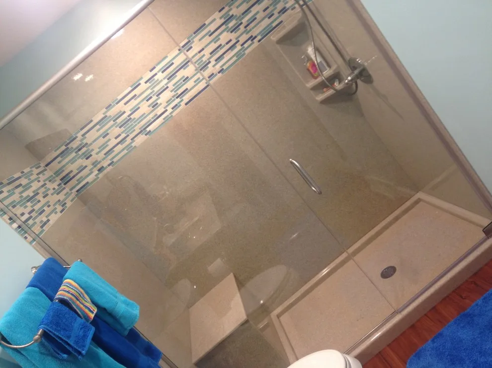 Michelle Voudrie - Lowe's Of North Springfield, IL - Photo 14