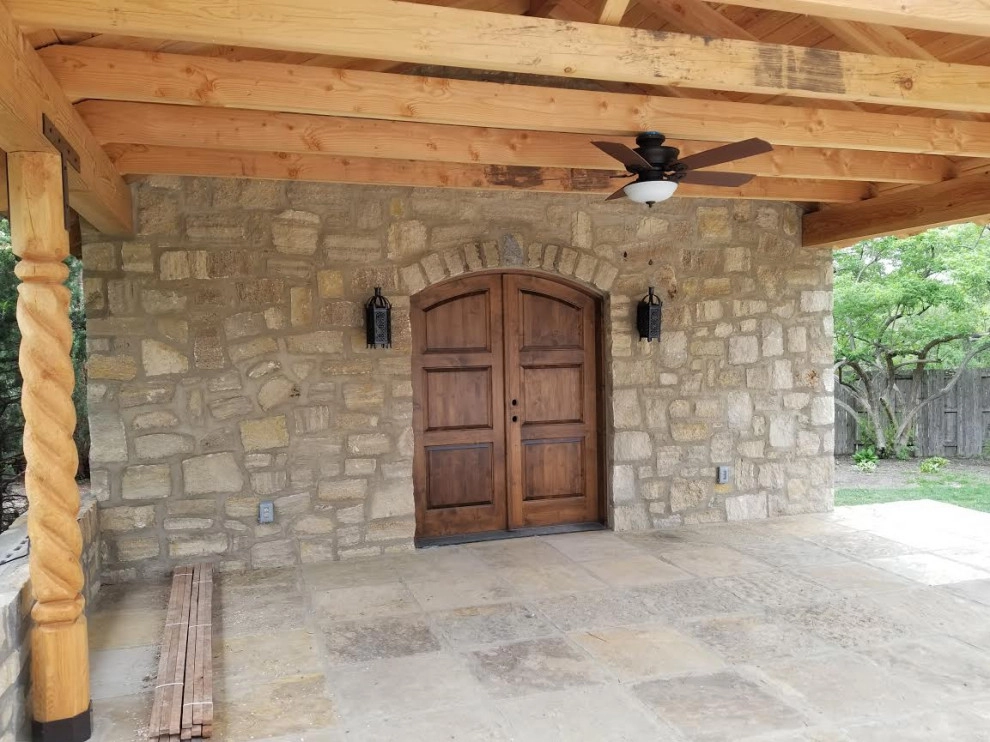 Thompson Project by Maverick Landscaping, Porch And Patio - Photo 6