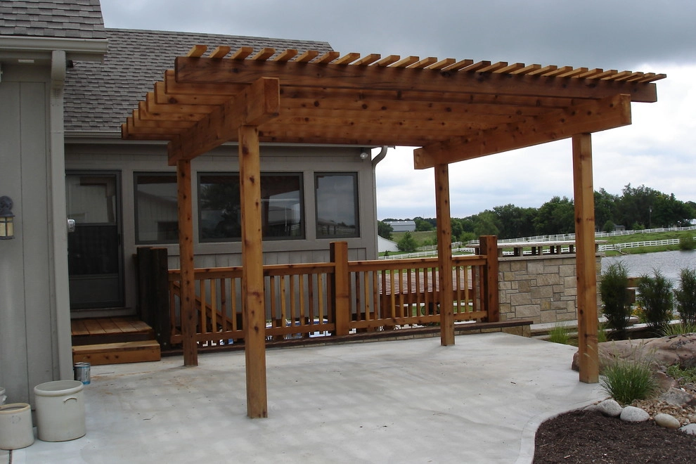 Stehney Project by Maverick Landscaping, Porch And Patio - Photo 16