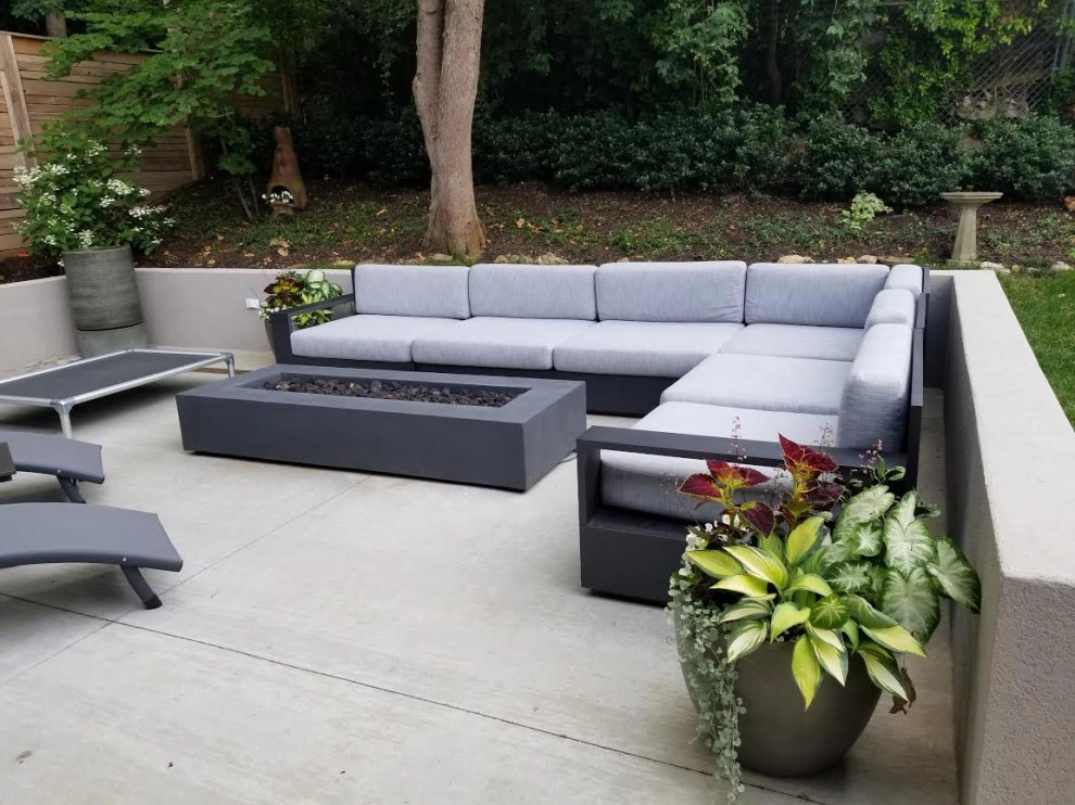 Lewandowski Project by Maverick Landscaping, Porch And Patio - Photo 3