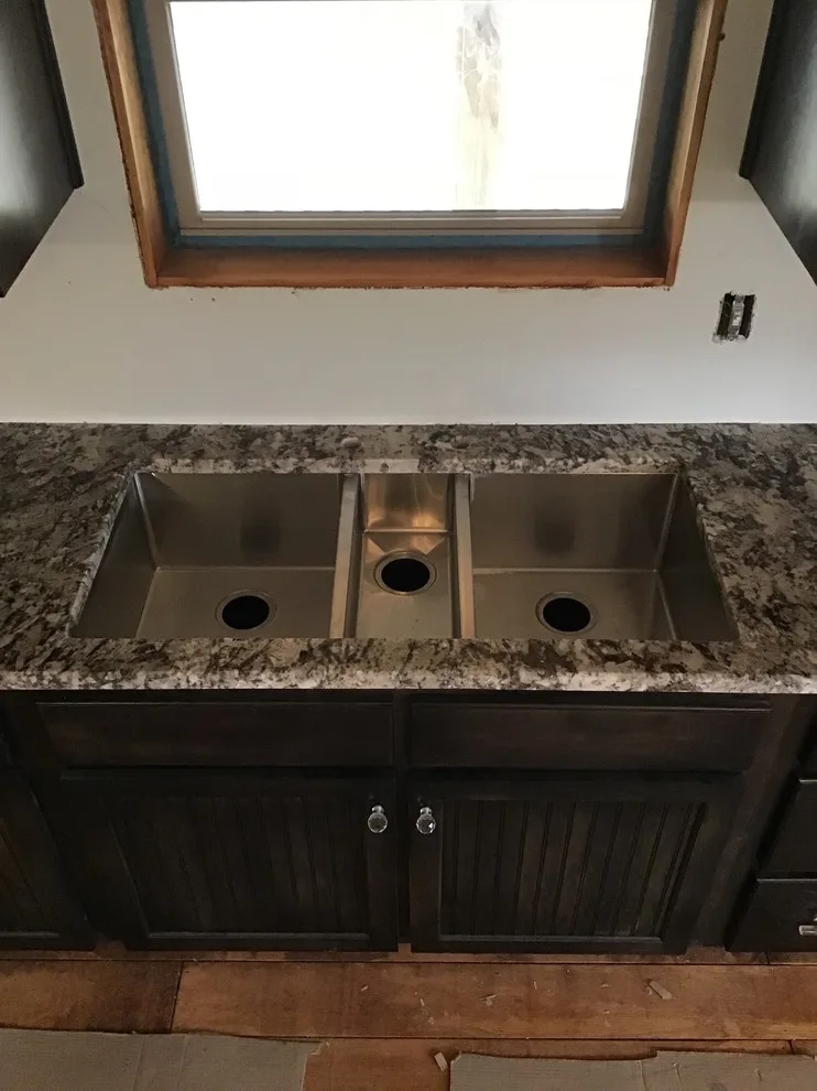 Antique White Kitchen by Bluegrass Marble & Granite Of Richmond - Photo 3