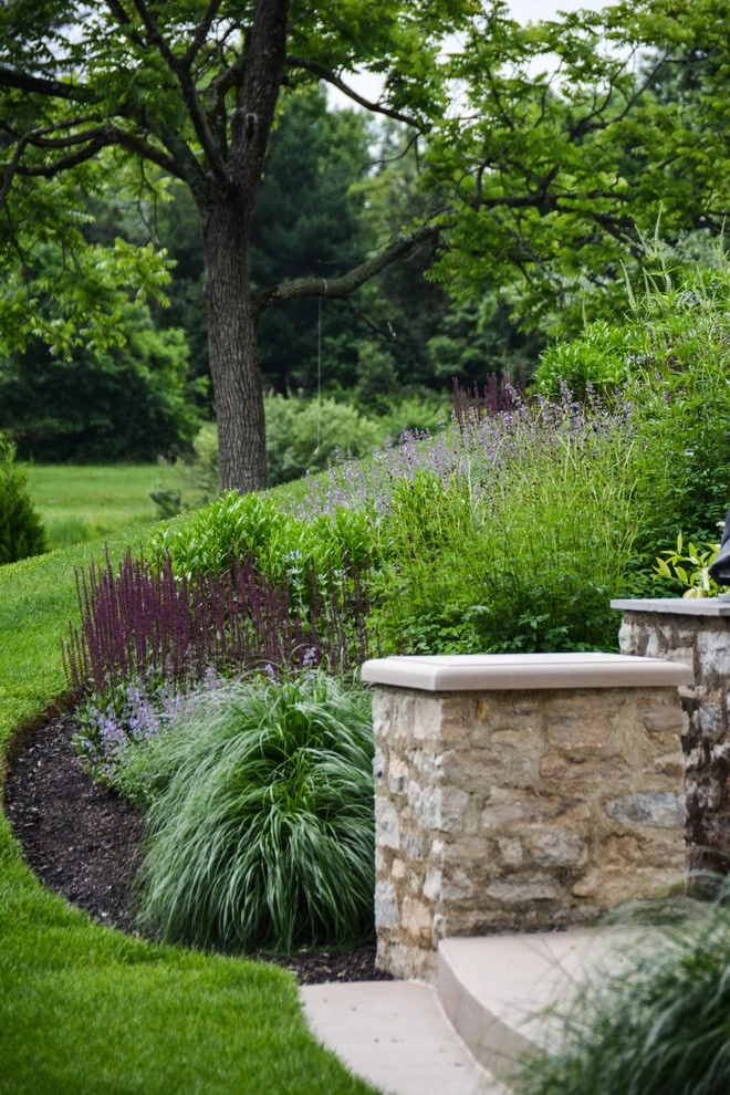 New Albany Farms by McCullough's Landscape & Nursery - Photo 7